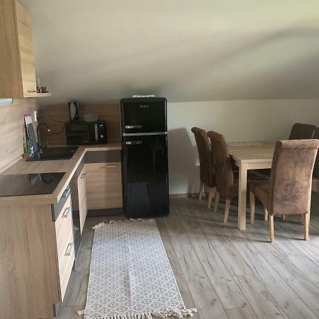 Apartmanovy Dom Magda Vrbov Eksteriør bilde