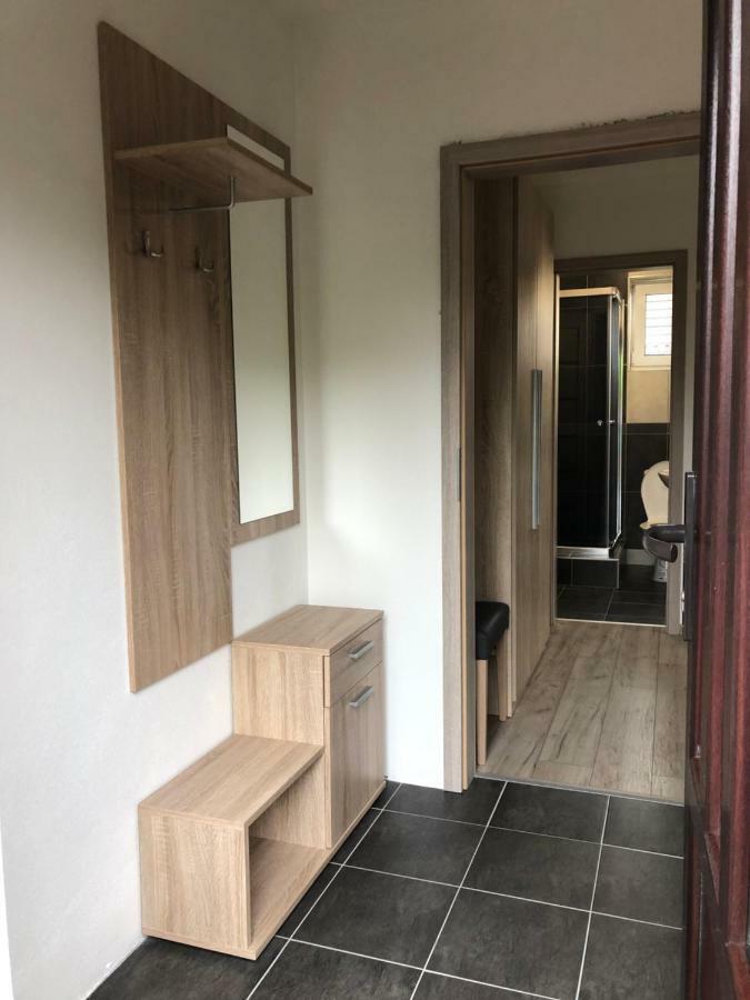 Apartmanovy Dom Magda Vrbov Eksteriør bilde